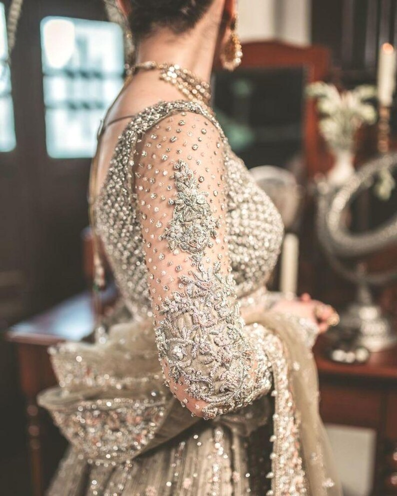 Eastern bridal dress, Long maxi