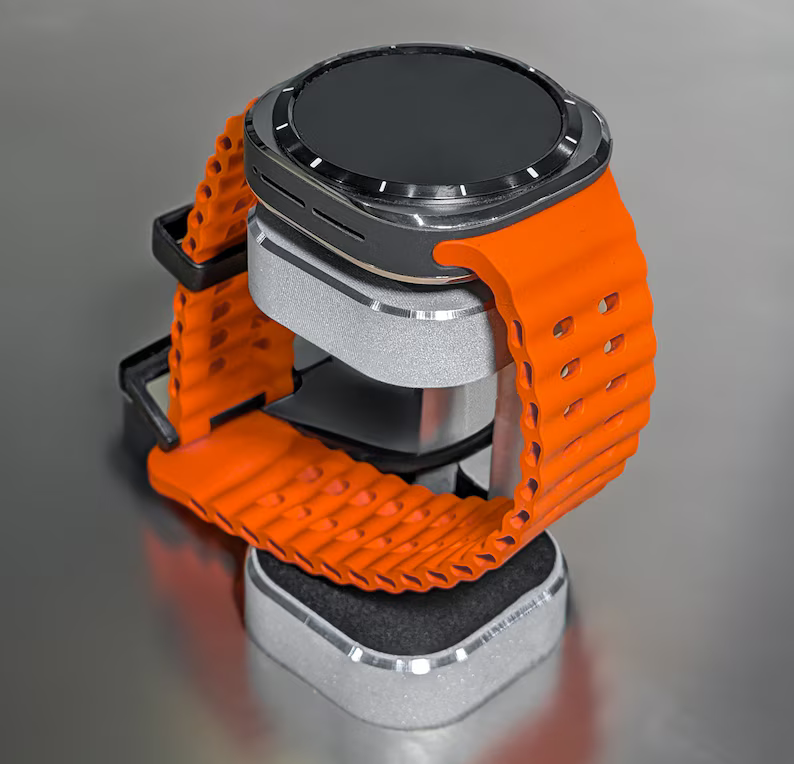 Aluminum Samsung Galaxy Watch 7 / Ultra Smartwatch